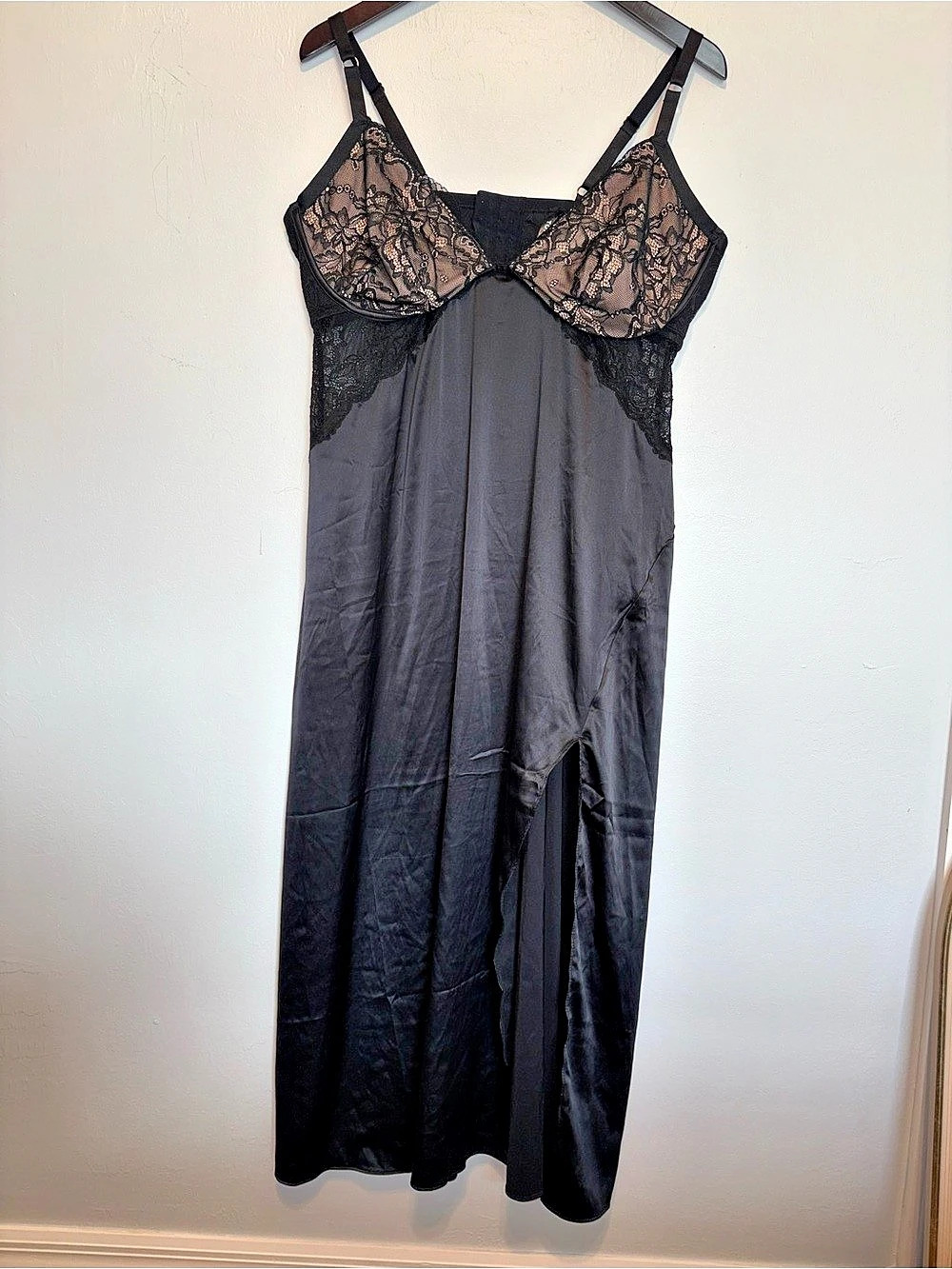 Torrid Black Lace Chemise Size 2